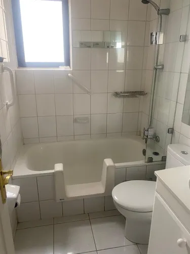 Departamento En Arriendo De 4 Dorm. En Vitacura