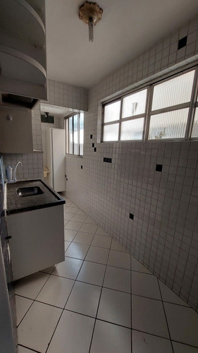 Imagem 10 de 14 de Apartamento Alto De Pinheiros Bom Para Investimento