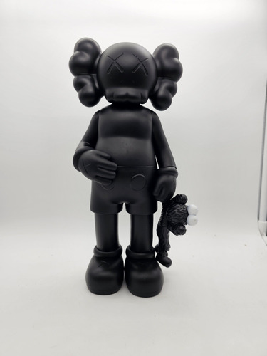 Figura Kaws Gone