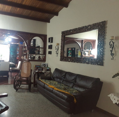 Imagen 8 de 14 de Casa En Venta Urb Petimora, Cabudare Fob-c-002 Simón Hernández