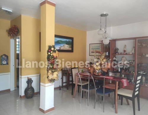Imagen 3 de 14 de Townhouse En El Castaño / Jessika Cedeño 04121368338