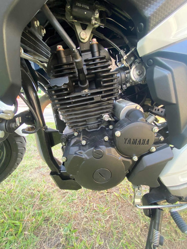Imagen 9 de 11 de Yamaha Fz25