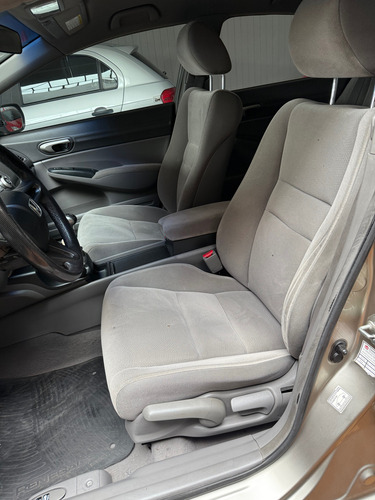 Honda Civic 1.8 Lxs Mt