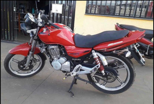 Imagem 3 de 7 de Suzuki Gsr