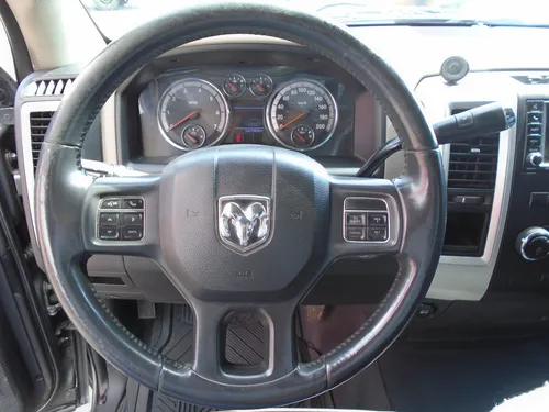 Dodge Ram 5.7 1500 Slt 4x2