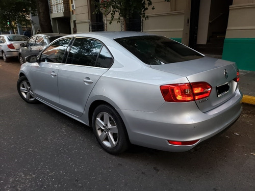 Volkswagen Vento Luxury 2.5