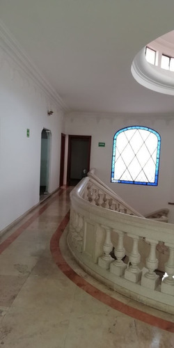 Imagen 12 de 15 de Se Renta Excelente Casa Con Uso De Suelo De 1200 M2 En Insur