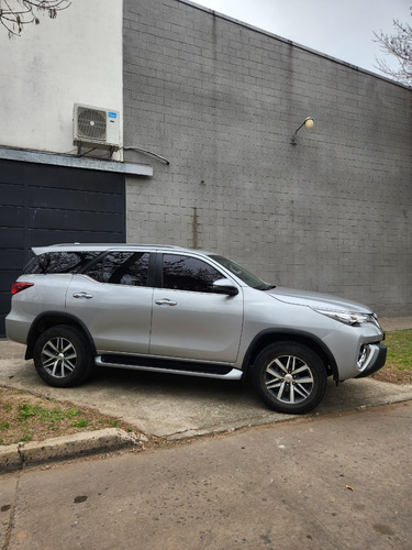Toyota SW4 2.8 Srx 177cv 4x4 7as At