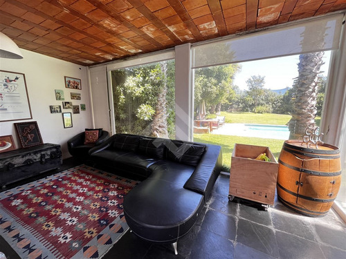 Casa En Venta De 3 Dorm. En Maitencillo En Condominio