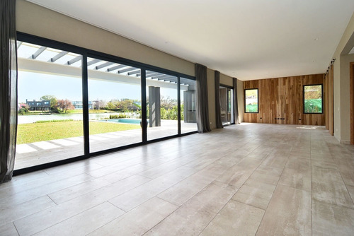 Imagen 23 de 30 de Casa En Venta En Santa Barbara, Tigre, G.b.a. Zona Norte