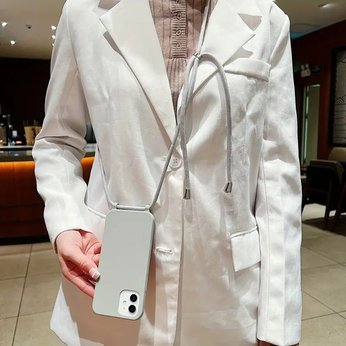 Capa Case Silicone Alça Crossbody Para iPhone 15 / Pro / Max