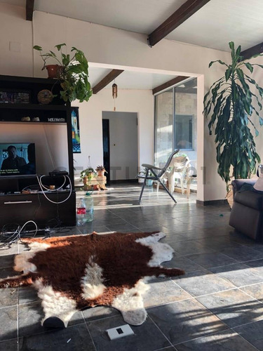 Casa + Terreno(2800m2)/marco De Los Reyes/2 Dorm/2 Baños/acepta Banco/parillero