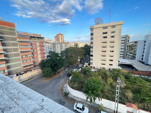Imagen 3 de 4 de Terreno En Alquiler
