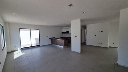 Imagen 2 de 18 de Departamento En Renta En La Vista Residencial, Queretaro