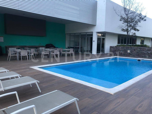 Departamentos En Venta De En Torre Nidum! A 1km De Ccu Y 3km D Angelopolis!