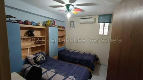 Imagen 11 de 12 de Edificio En Venta En El Paraiso