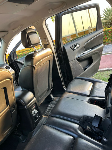 Dodge Journey 2.4 Sxt 7 Pasajeros At