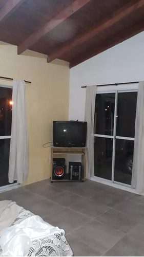 Quinta En Venta - 1 Dormitorio 1 Baño - 3.000mts2 - Florencio Varela