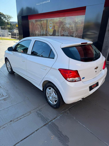 Chevrolet Onix HATCH Joy 1.0 8V Flex 5p Mec.
