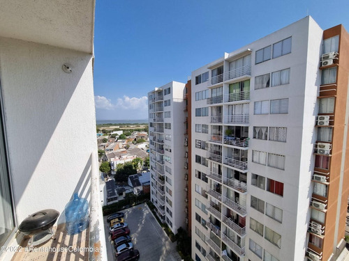 Apartamento En  Daniel Lemaitre Rah Co: 24-212