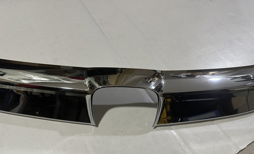 Moldura Cromada Parrilla Honda Accord 2016 A 2017 Org (Usado)