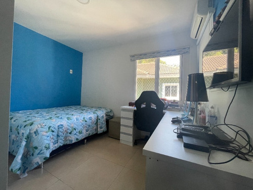 Imagem 15 de 30 de Vende Casa Duplex De 4 Quartos, Sendo Três Suítes Na Rua Guanumbi, Freguesia. - Ca00176 - 69944372
