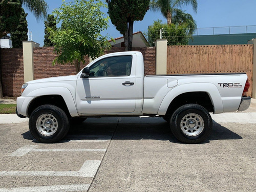 Imagen 8 de 12 de Toyota Tacoma Prerunner Sr5 2006
