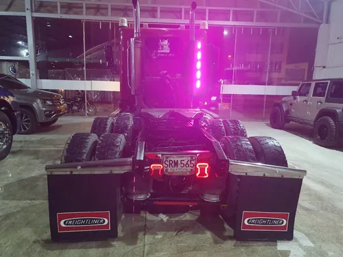 Freightliner Cl 120 2007 Vino Tinto