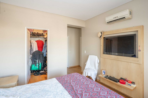 Penthouse Único En Haedo Con Terraza Y Cochera