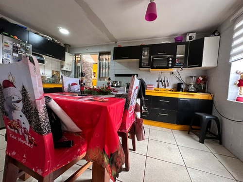 Vende Casa Y Local Sushi Funcionando 4d 2b Padre Hurtado