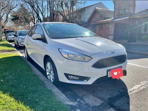 Imagen 2 de 9 de Ford Focus
