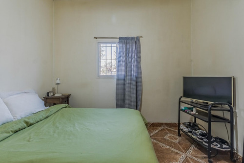 Venta En Block De Dos Departamentos De 2 Ambientes Sobre Lote 350 M2 En General Rodriguez