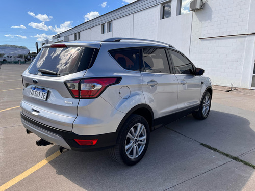Ford Kuga 2.0 Sel At 4X4
