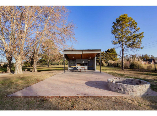 Imagen 8 de 30 de Importante Parcela · 1.7 Ha · Casa · Quincho · Pileta