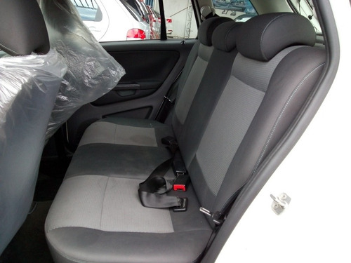 Volkswagen Spacefox 2012 1.6 Trend Total Flex 5p