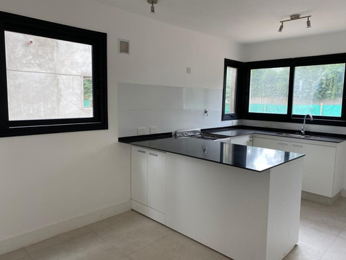 Imagen 4 de 30 de Departamento 3 Ambientes En Duplex Con Cochera - Complejo Vivo - Tortuguitas