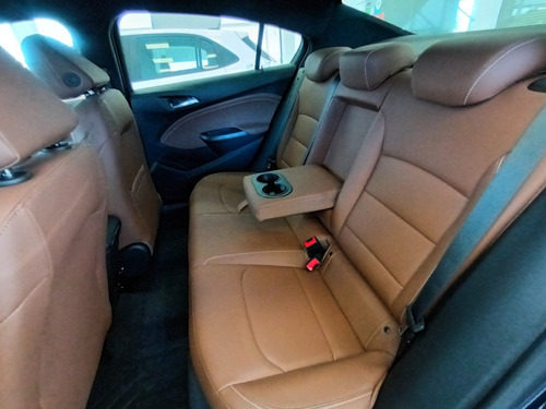 Imagen 14 de 25 de Chevrolet Cruze Premier 4 2023 Mr