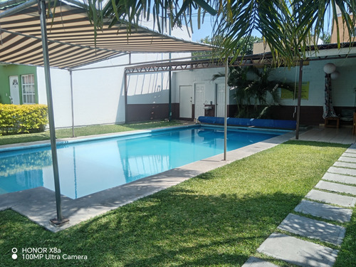 Excelente Casa En Fraccionamiento Jacarandás Morelos