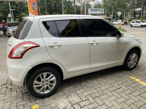 Suzuki Swift 1.2 live