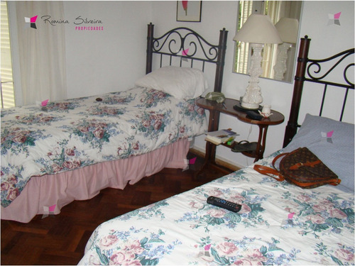 Casa En Mansa, 3 Dormitorios *- Ref: 7789