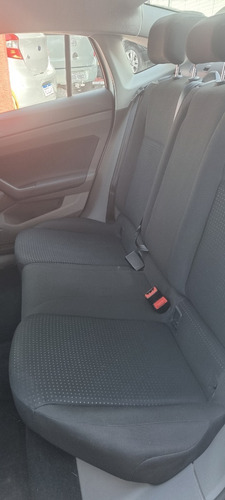 Imagem 8 de 10 de Vw Virtus 200 Confortline Tsi Aut! Flex ! 2019