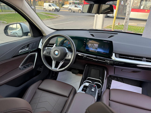 BMW X1 SDRIVE18I XLINE1.5 AT TURBO