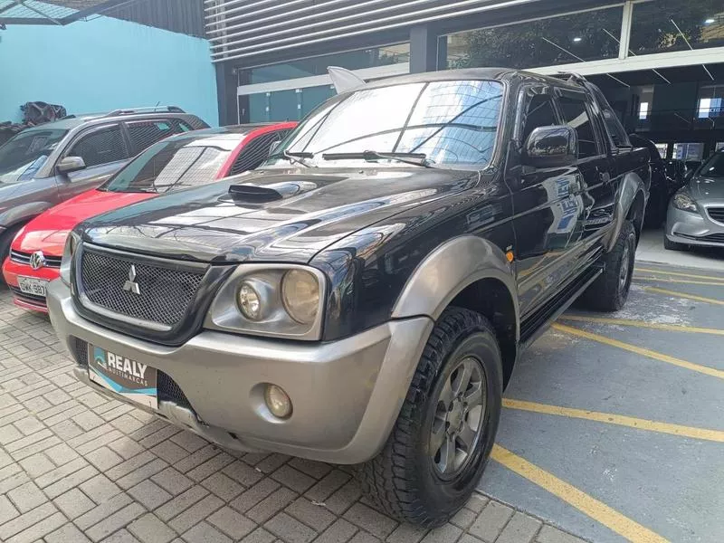 Mitsubishi L200 Outdoor