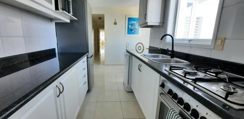 Departamento En Playa Mansa