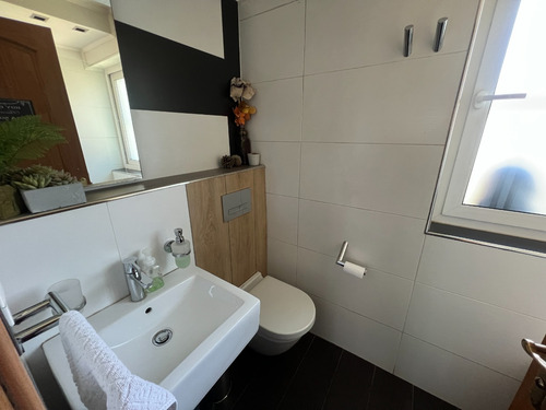 Estupendo Dúplex Remodelado, Luis Carrera / Las Hualtatas.