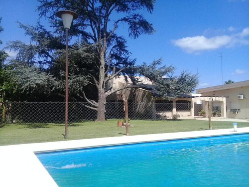 Casa A La Venta En El Centro De Lujan-