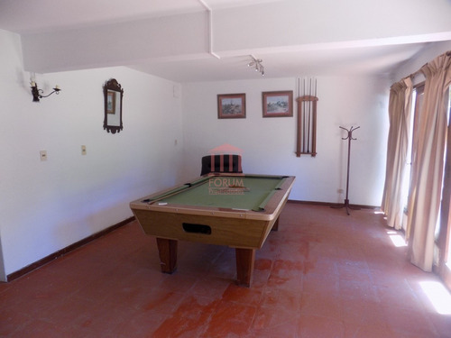 Venta Casa 3 Dormitorios , 3 Baños- Ref: 448
