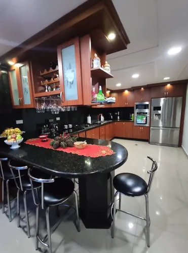Se Vende Casa Urb El Bosque