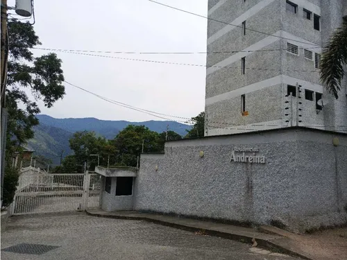 Res. Andreina Parque Caiza