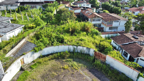 Mr. Venta De Encantador Terreno En La Urbanización Mérida